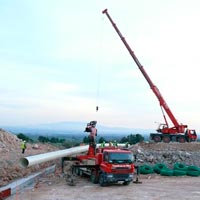 Transgrues Tortosa, gruas moviles articuladas, en Tarragona Castellon Barcelona, camiones grua autocargantes, grua movil autopropulsada, alquiler tanquetas, cesta personas