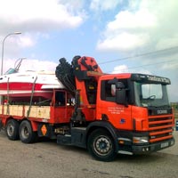 Transgrues Tortosa, gruas moviles articuladas, en Tarragona Castellon Barcelona, camiones grua autocargantes, grua movil autopropulsada, alquiler tanquetas, cesta personas