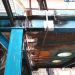 Trabajo varias gr�as articuladas en el interior de una nave