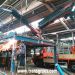 Trabajo varias gr�as articuladas en el interior de una nave